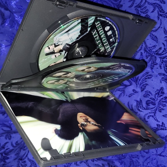 💿 Matrix Reloaded 2-disc DVD [Widescreen] - Picture 6 of 10